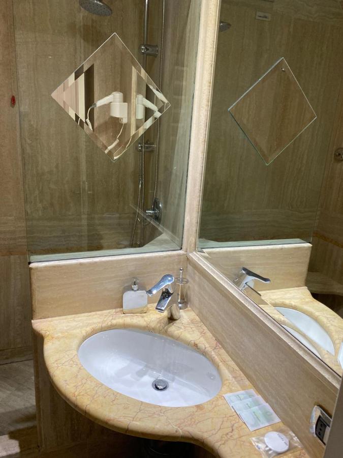 Rent Rooms Saint Peter โรม ภายนอก รูปภาพ